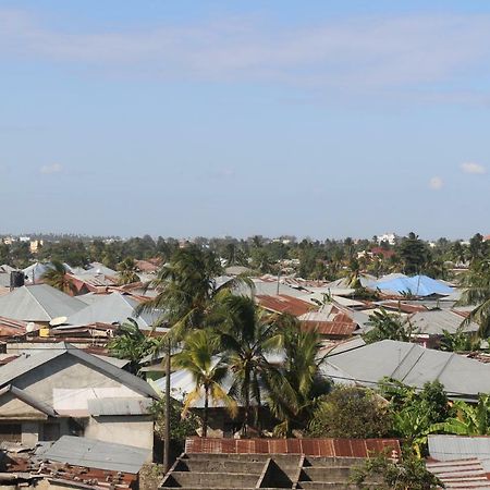 Apco Zanzibar Hotel Buitenkant foto