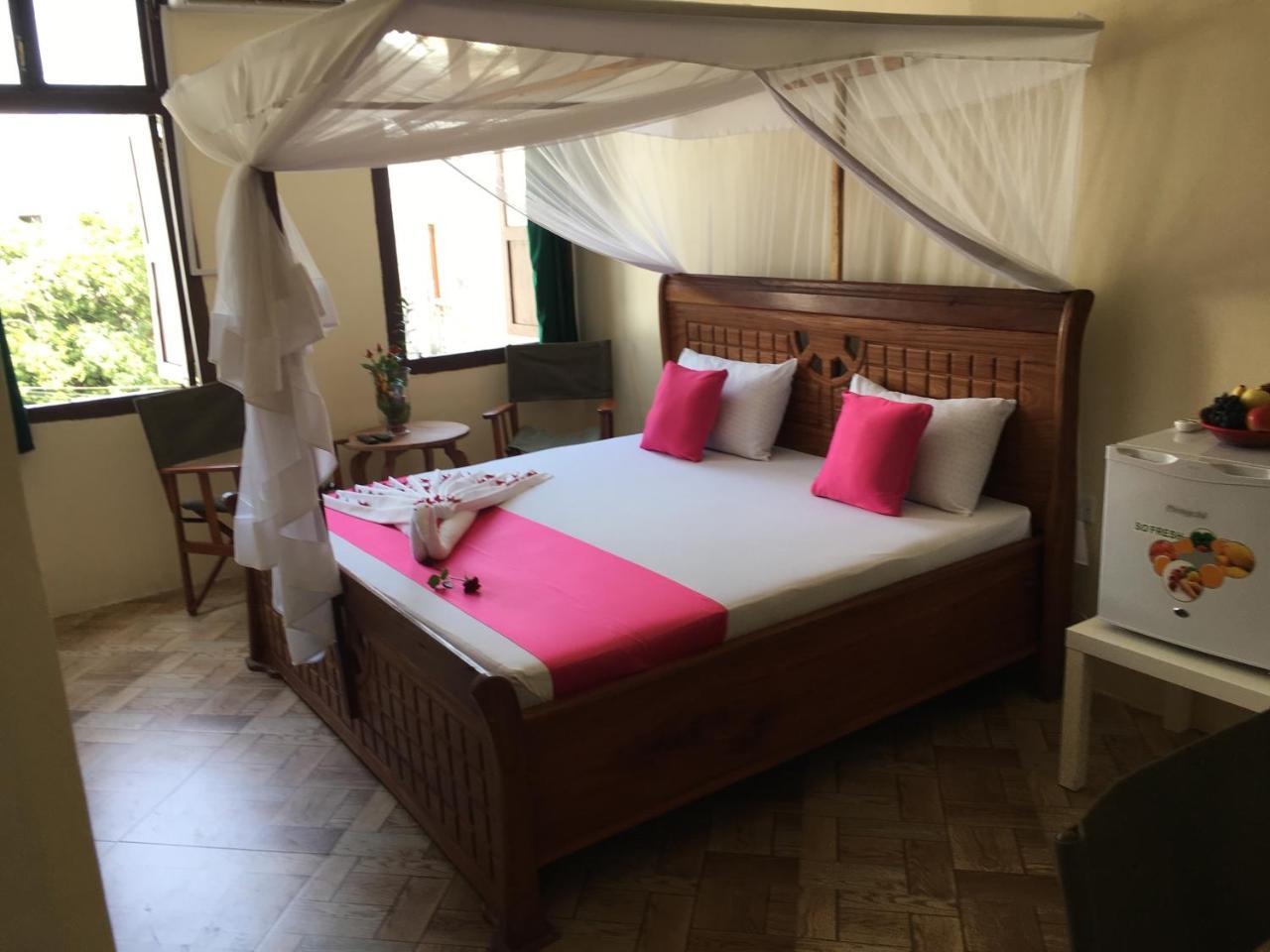 Apco Zanzibar Hotel Buitenkant foto